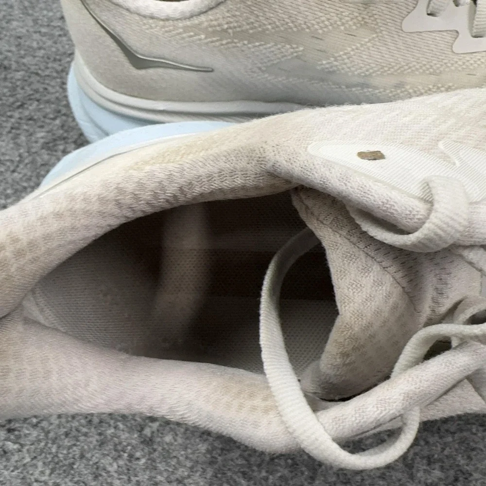 Hoka One One pre owned
